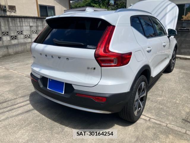 Volvo XC40 2022-11 7458690-2