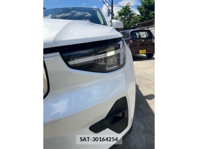 Volvo XC40 2022-11 7458690-6