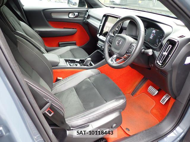 Volvo XC40 2021-06 7503560-1
