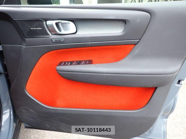 Volvo XC40 2021-06 7503560-21