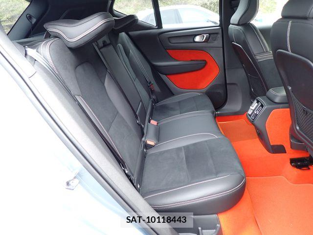 Volvo XC40 2021-06 7503560-23