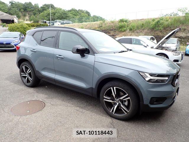 Volvo XC40 2021-06 7503560-3