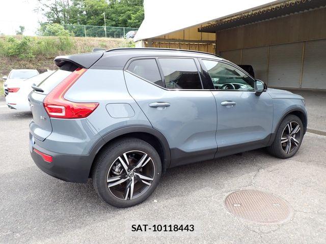 Volvo XC40 2021-06 7503560-6
