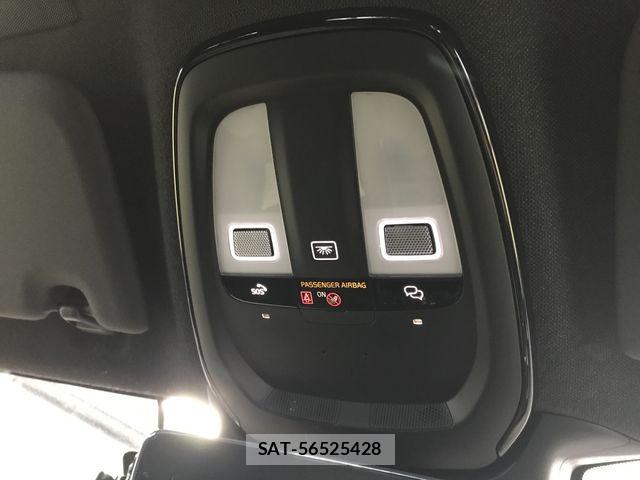 Volvo XC40 2024-11 7510389-12