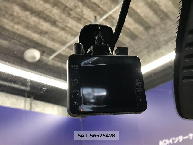 Volvo XC40 2024-11 7510389-17