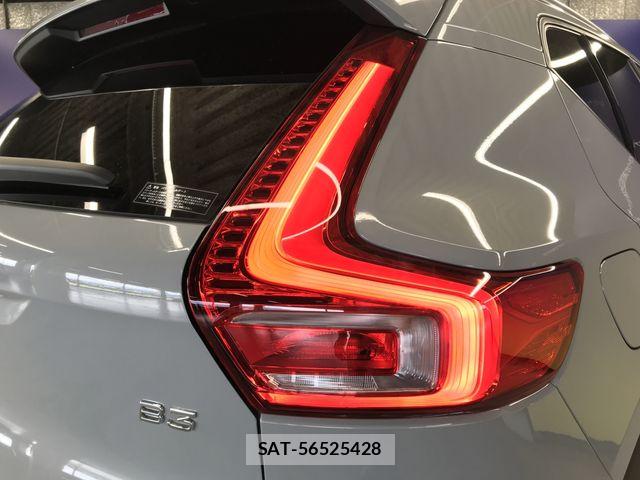 Volvo XC40 2024-11 7510389-24