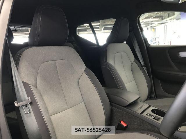 Volvo XC40 2024-11 7510389-5