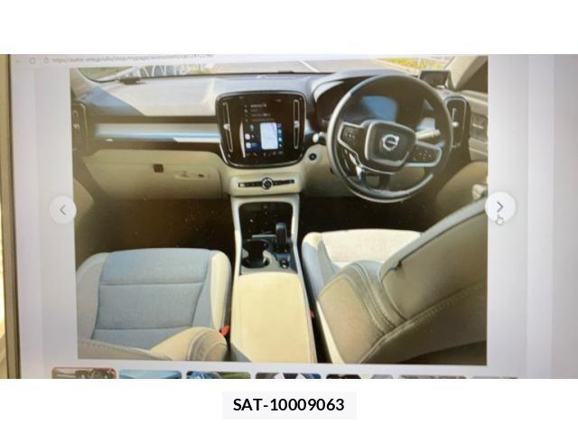 Volvo XC40 2018-10 7503561-2