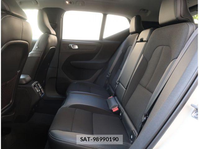 Volvo XC40 2020-06 7563045-27