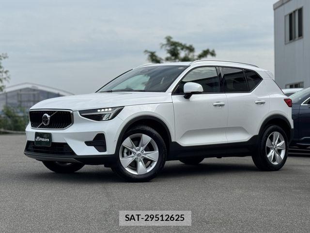 Volvo XC40 2025-08 7621155-0