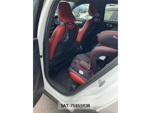 Volvo XC40 2018-11 7621158-14