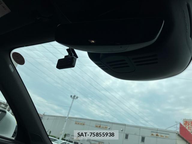 Volvo XC40 2018-11 7621158-23