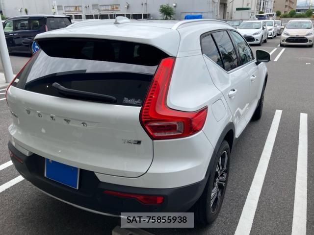 Volvo XC40 2018-11 7621158-2