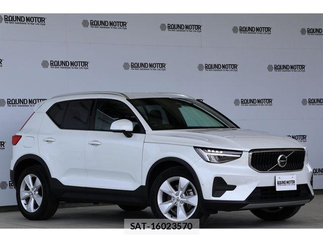 Volvo XC40 2022-10 7621157-3