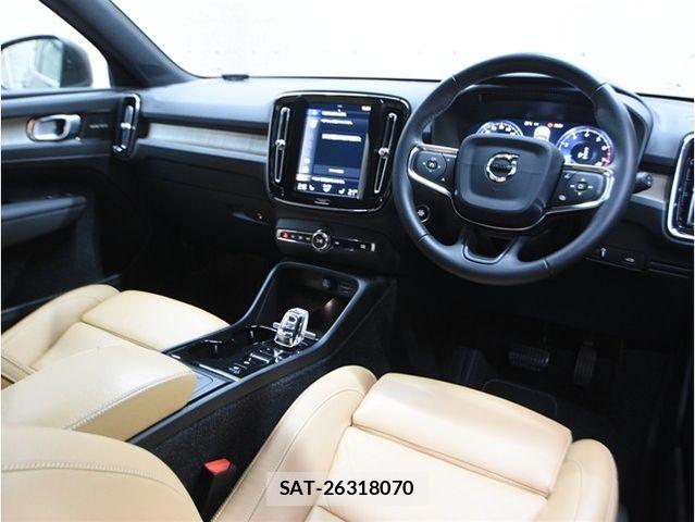 Volvo XC40 2019-02 7621159-18