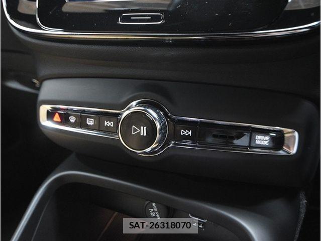 Volvo XC40 2019-02 7621159-27