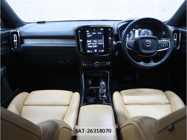 Volvo XC40 2019-02 7621159-2