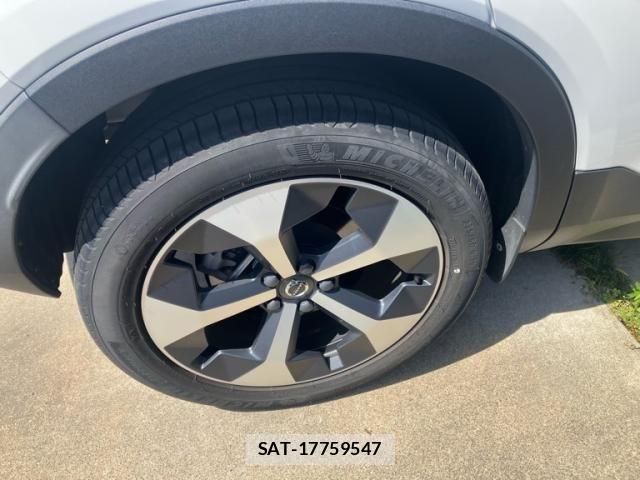 Volvo XC40 2023-12 7621156-6