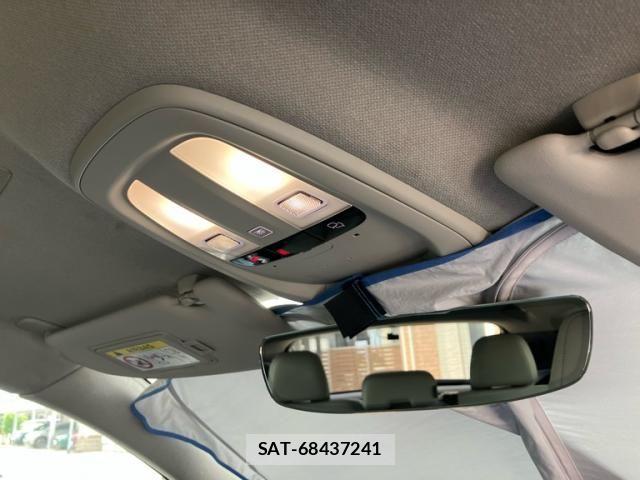 Volvo XC40 2023-10 7730469-12