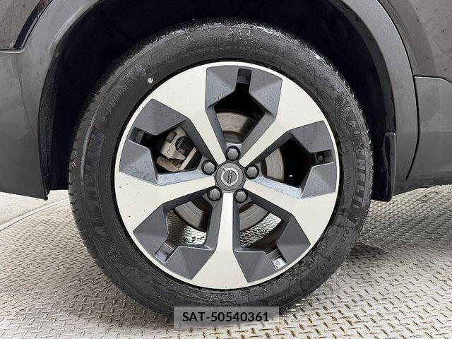 Volvo XC40 2023-08 7730468-18