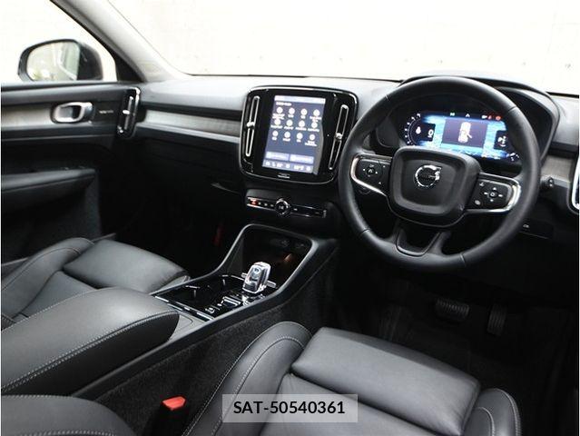 Volvo XC40 2023-08 7730468-20