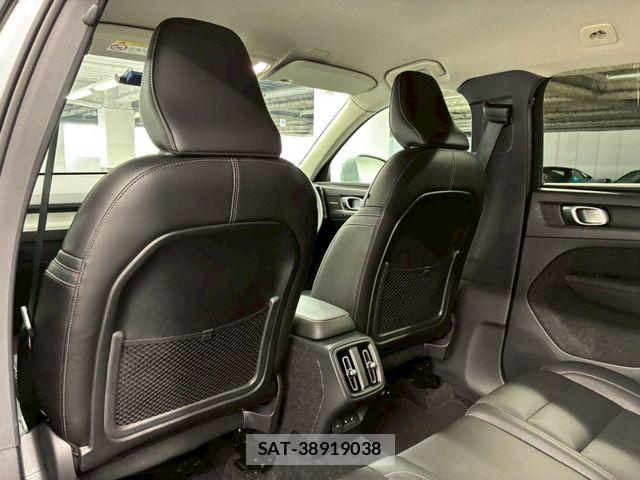 Volvo XC40 2025-02 7730464-28