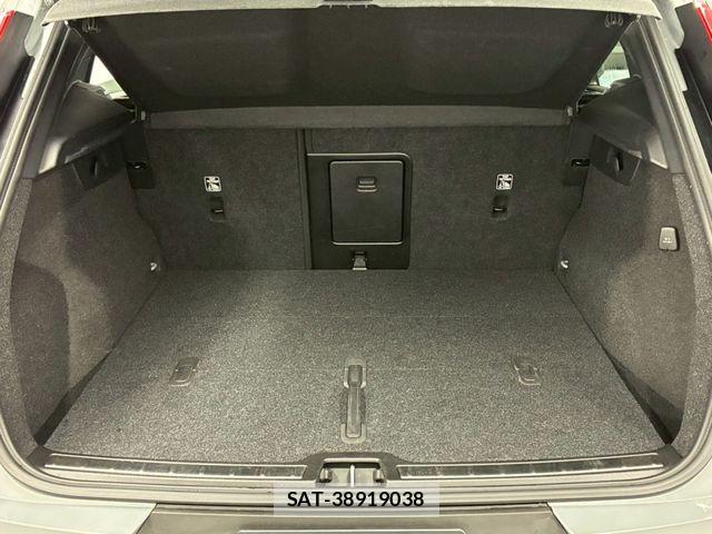 Volvo XC40 2025-02 7730464-29