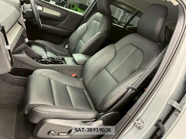 Volvo XC40 2025-02 7730464-3