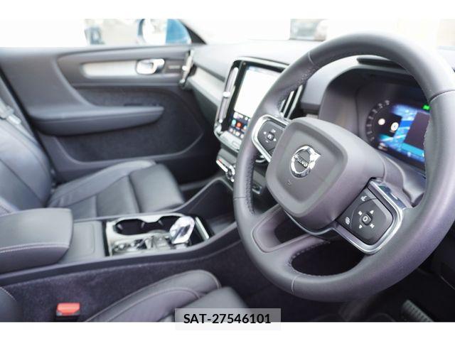 Volvo XC40 2022-12 7730466-19