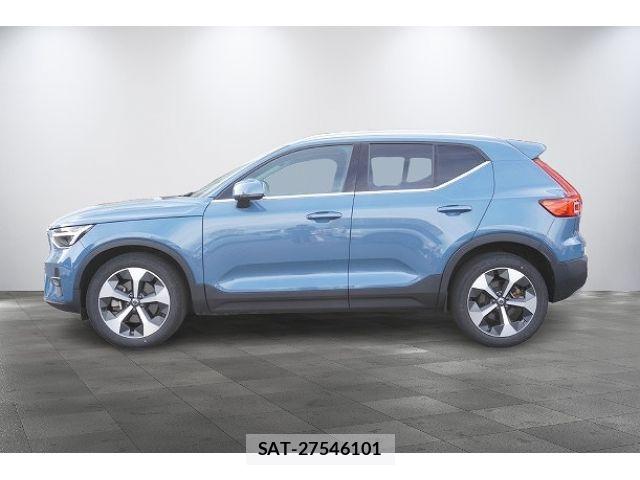 Volvo XC40 2022-12 7730466-3