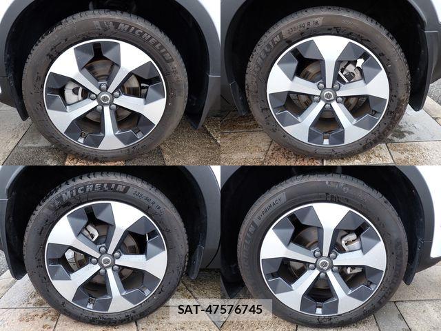 Volvo XC40 2023-07 7730467-7