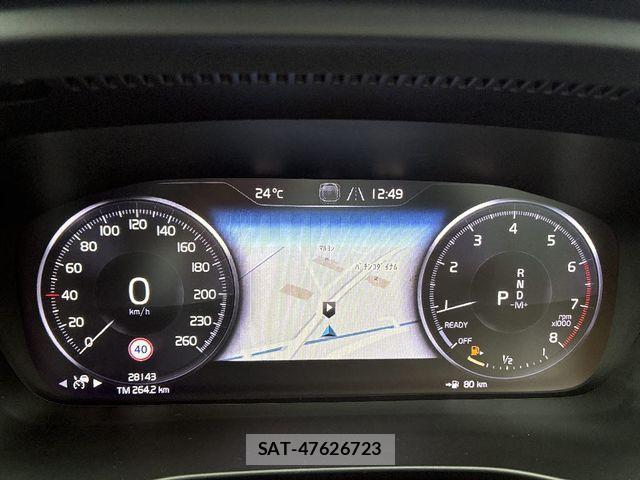 Volvo XC40 2018-11 7730473-15