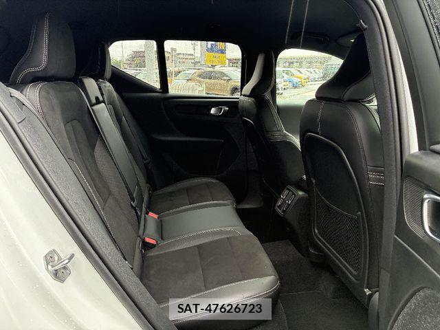 Volvo XC40 2018-11 7730473-4