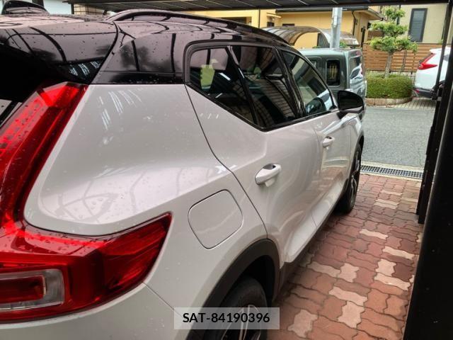 Volvo XC40 2022-05 7880345-3