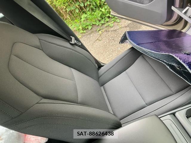 Volvo XC40 2021-08 7880346-12