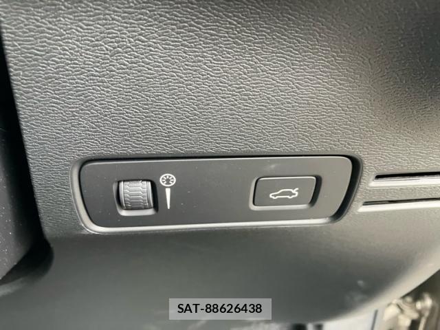 Volvo XC40 2021-08 7880346-18