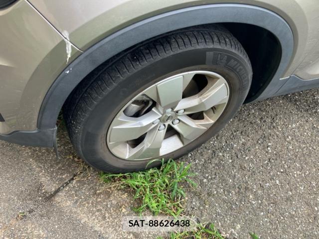 Volvo XC40 2021-08 7880346-5