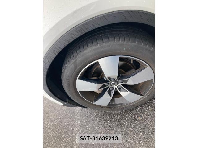 Volvo XC40 2018-11 7880347-9