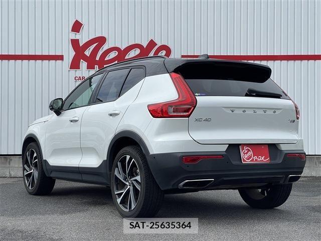 Volvo XC40 2018-05 7903599-1