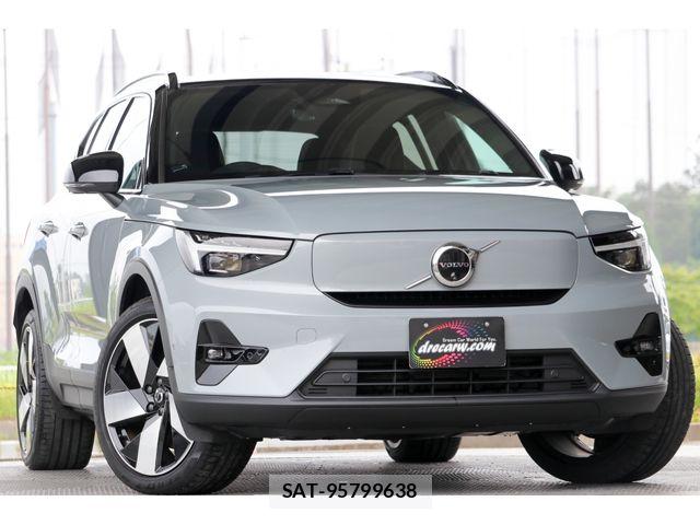 Volvo XC40 2023-07 7903598-0