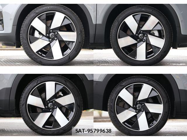 Volvo XC40 2023-07 7903598-14