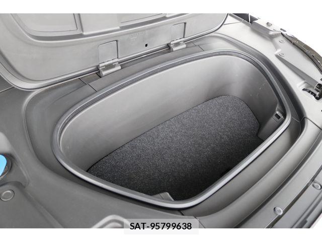 Volvo XC40 2023-07 7903598-29