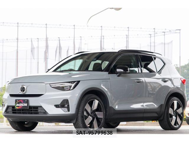 Volvo XC40 2023-07 7903598-8