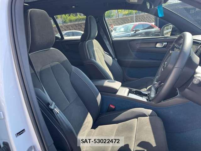 Volvo XC40 2023-07 7903597-1