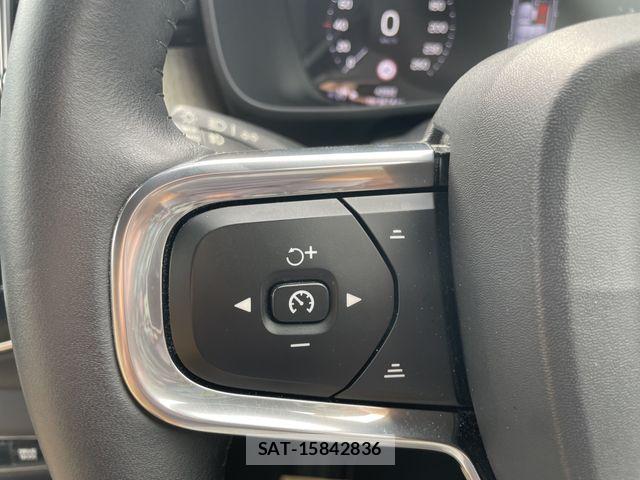 Volvo XC40 2019-09 7964314-17
