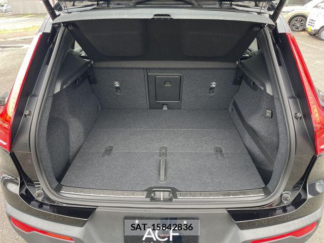 Volvo XC40 2019-09 7964314-7