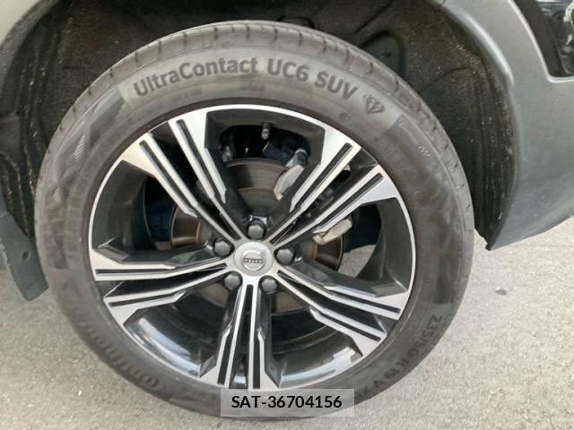 Volvo XC40 2020-01 7964312-7