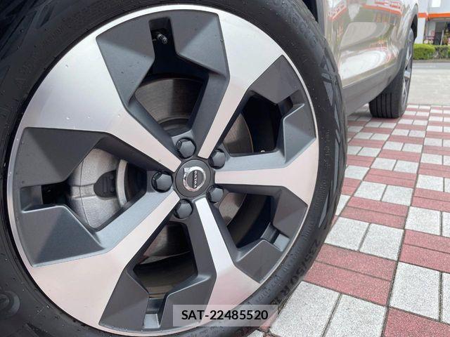 Volvo XC40 2023-06 7964310-14