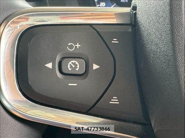 Volvo XC40 2022-02 7964311-10
