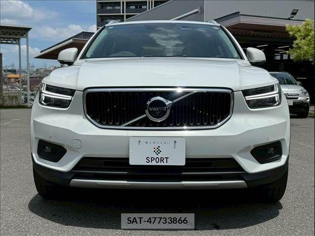 Volvo XC40 2022-02 7964311-12